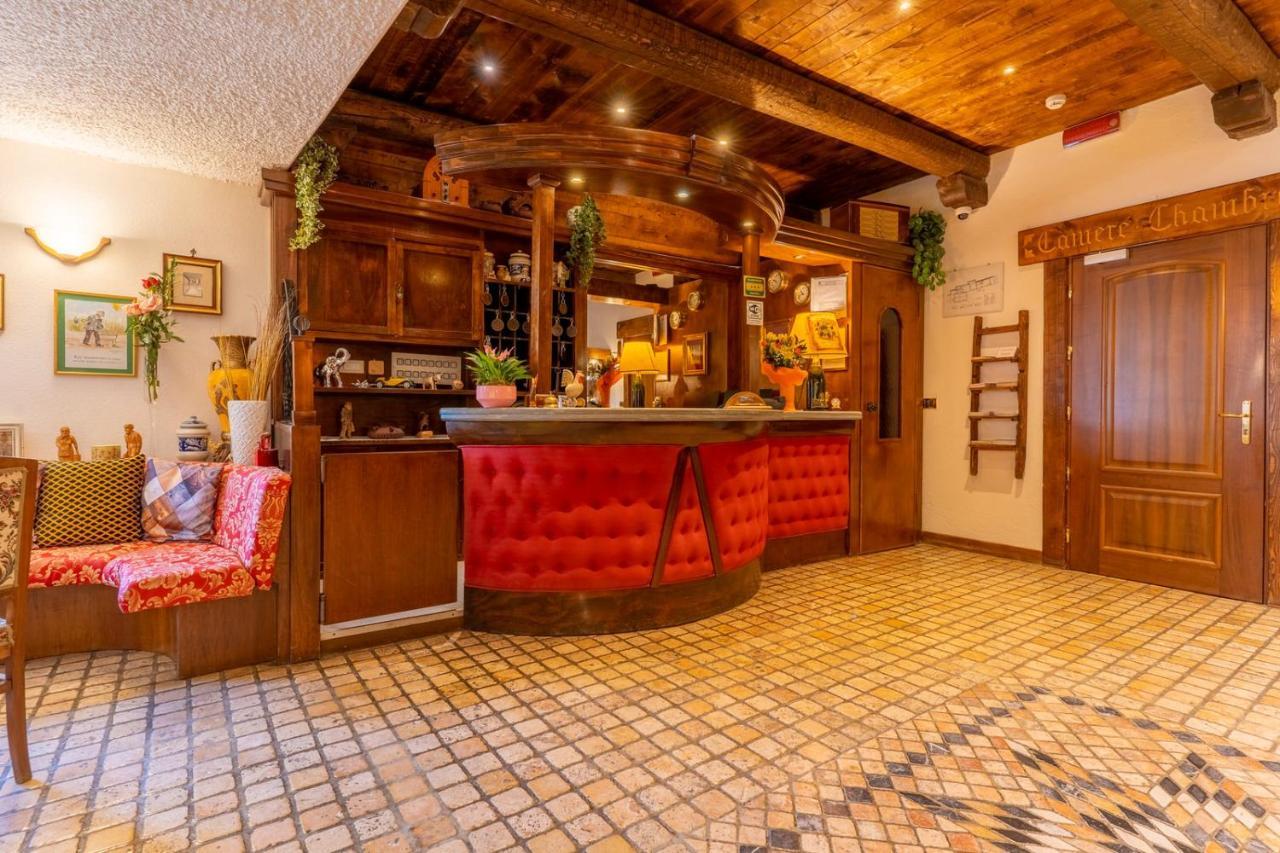 Hotel Des Alpes Saint-Rhemy-En-Bosses Ngoại thất bức ảnh