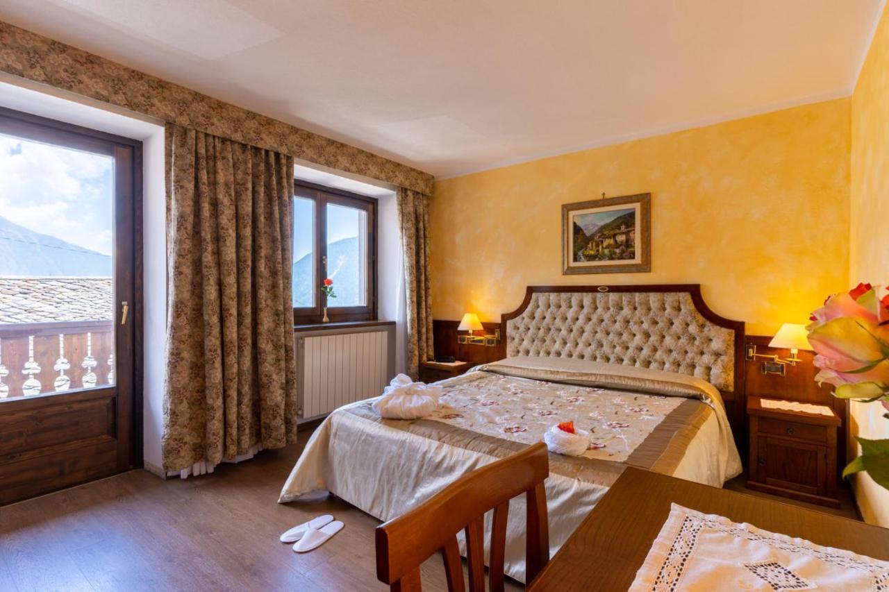 Hotel Des Alpes Saint-Rhemy-En-Bosses Ngoại thất bức ảnh