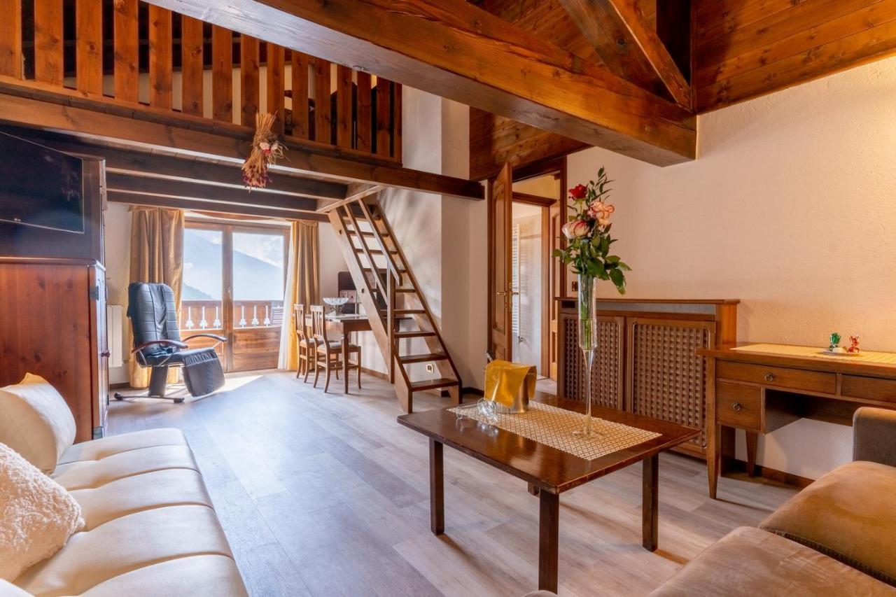 Hotel Des Alpes Saint-Rhemy-En-Bosses Ngoại thất bức ảnh
